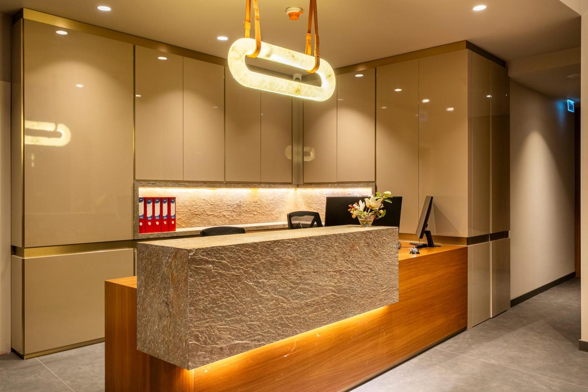 Erk Hotel Истанбул Екстериор снимка