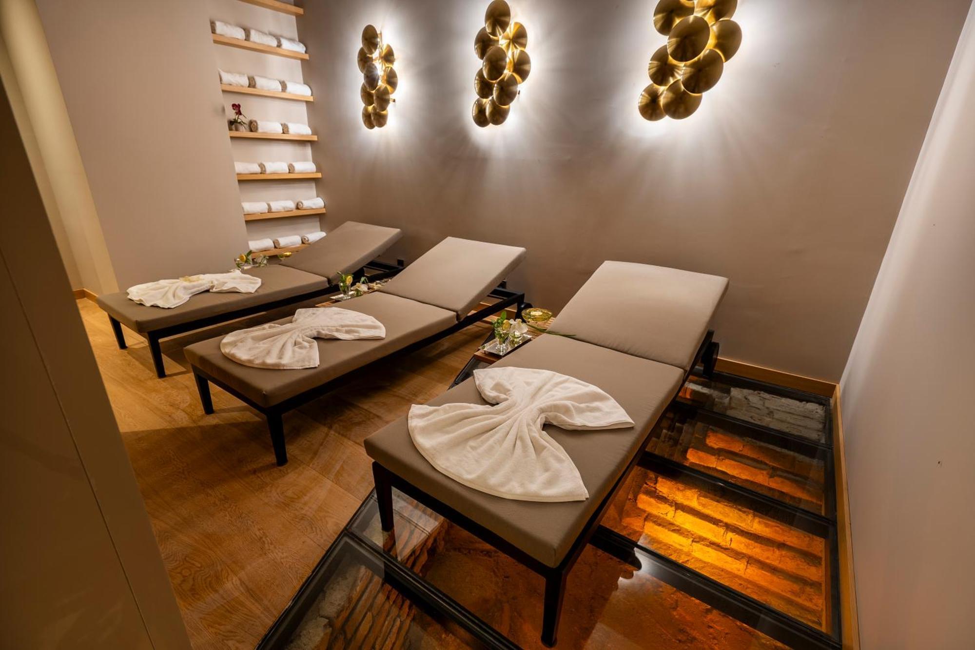 Erk Hotel Истанбул Екстериор снимка
